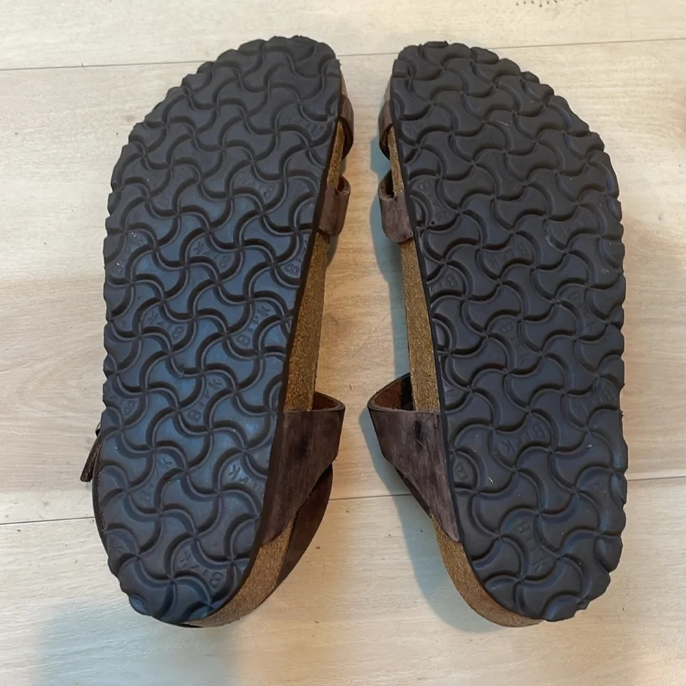 BIRKENSTOCK Yara  habana oiled Leather Sandal - Picture 8 of 10